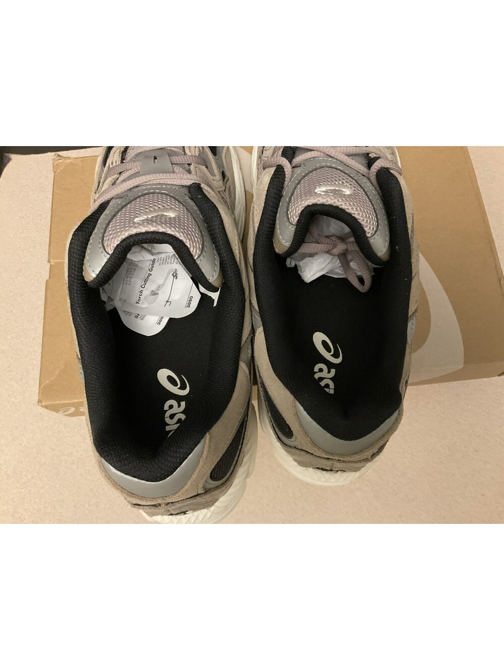 New! Mens Asics Gel NYC Black/Greige Athletic Shoes. Size 13. Awesome Shoes! - Picture 9 of 10